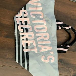 Victoria secret duffel bag